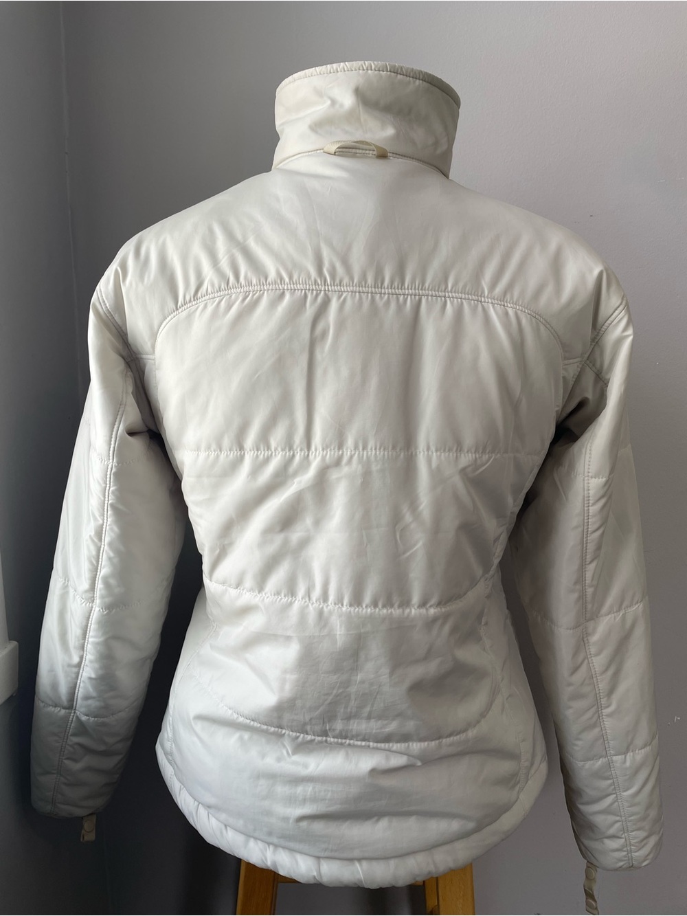 The North Face White Insulated Quilted Puffer Jacket - Women's Small - Picture 4 of 12